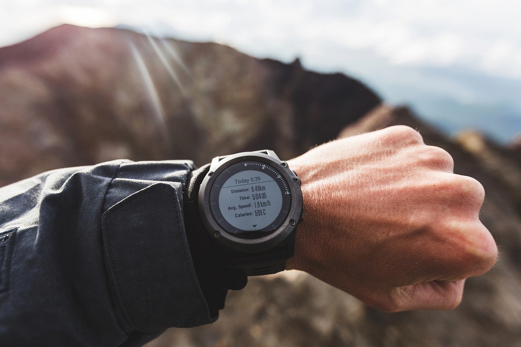 Best Hiking Watch Under 100 - Review (February 2022)